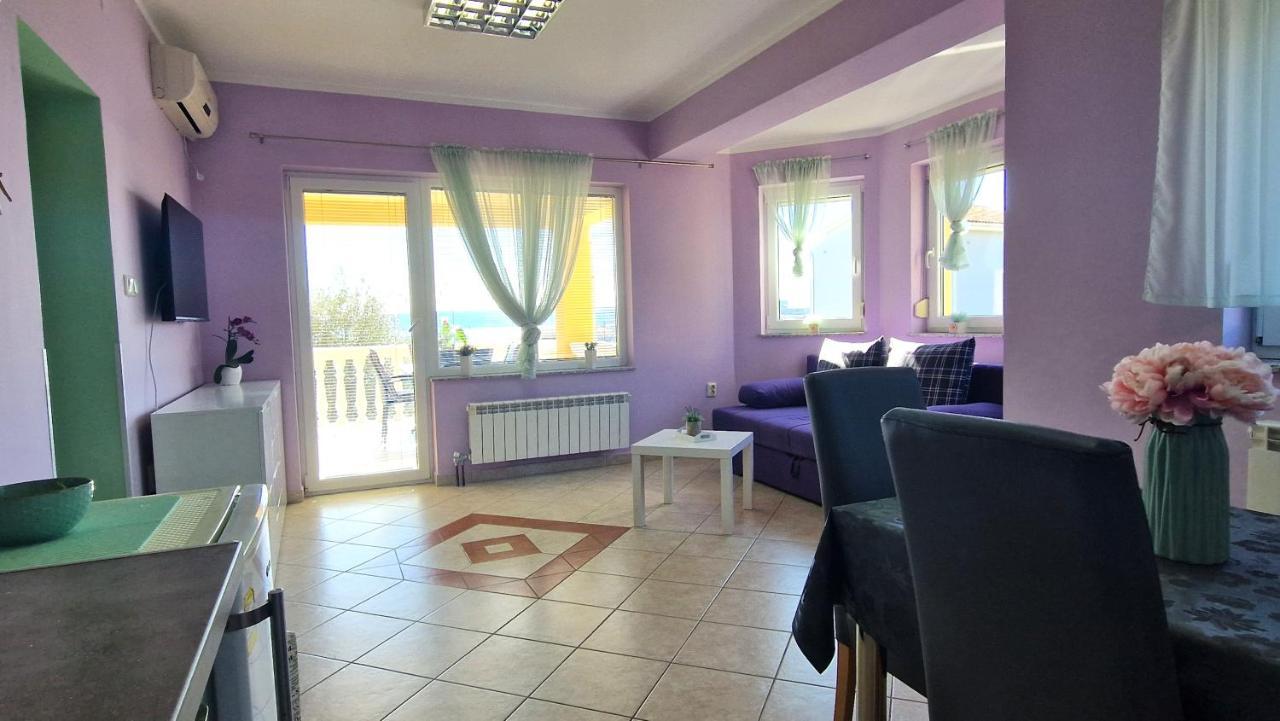 Apartments Ana & Ivan Đảo Krk Ngoại thất bức ảnh